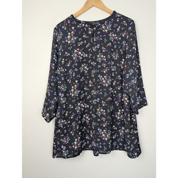 J. Jill Wearever Collection Floral Accordion Pleat Back Blouse - Picture 2 of 8